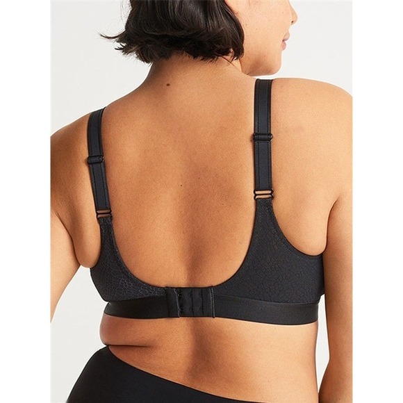 NWT Chantelle 34DDDD C Magnifique Full Bust Wire Free Bra 1892 Black 127138 - Picture 2 of 2